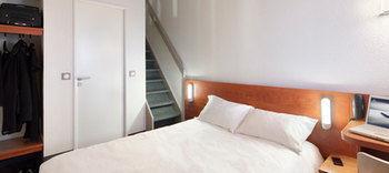 Hotel Lyon St Priest
