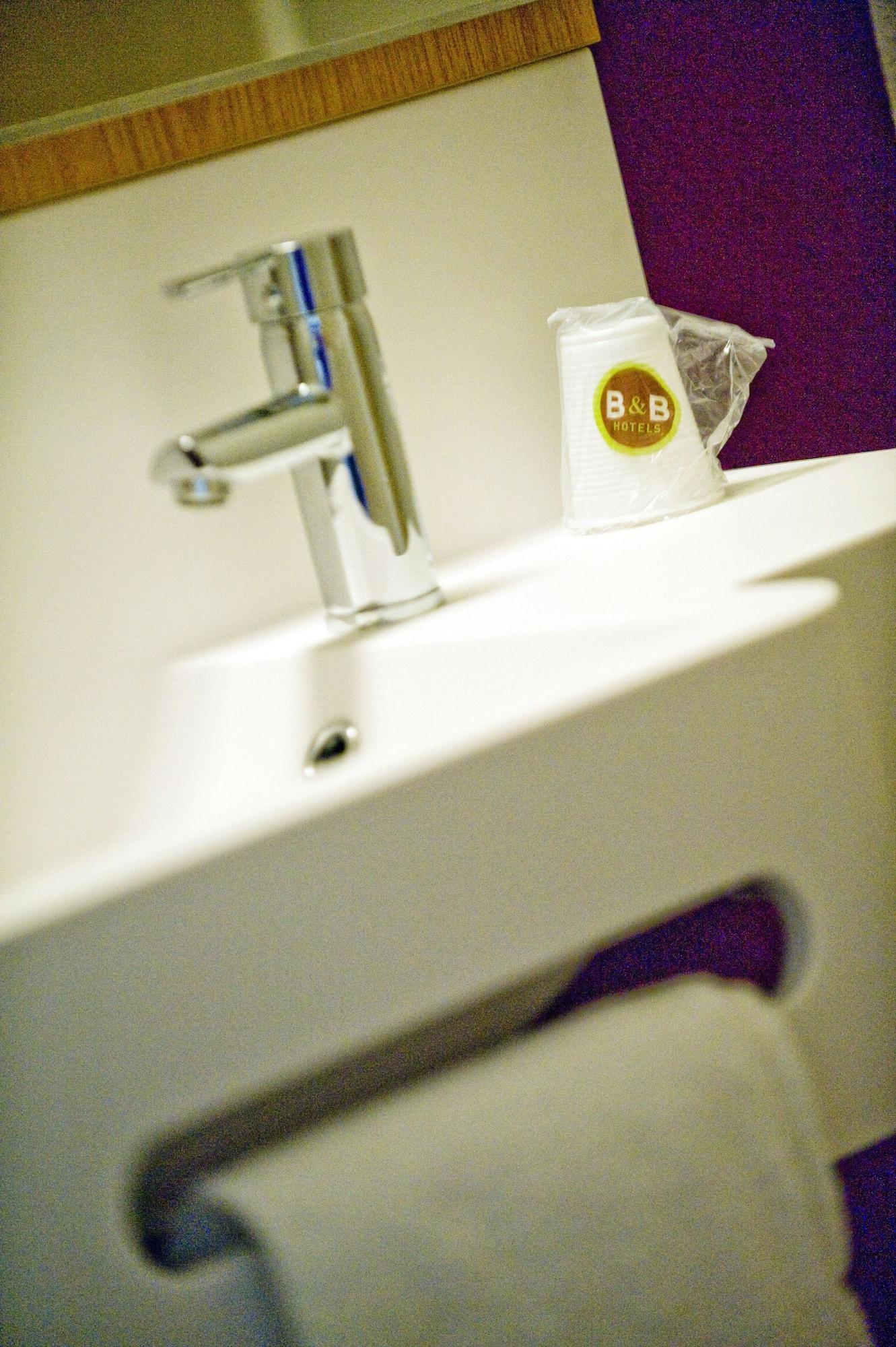 B&B Hotel Lyon St Priest 2*