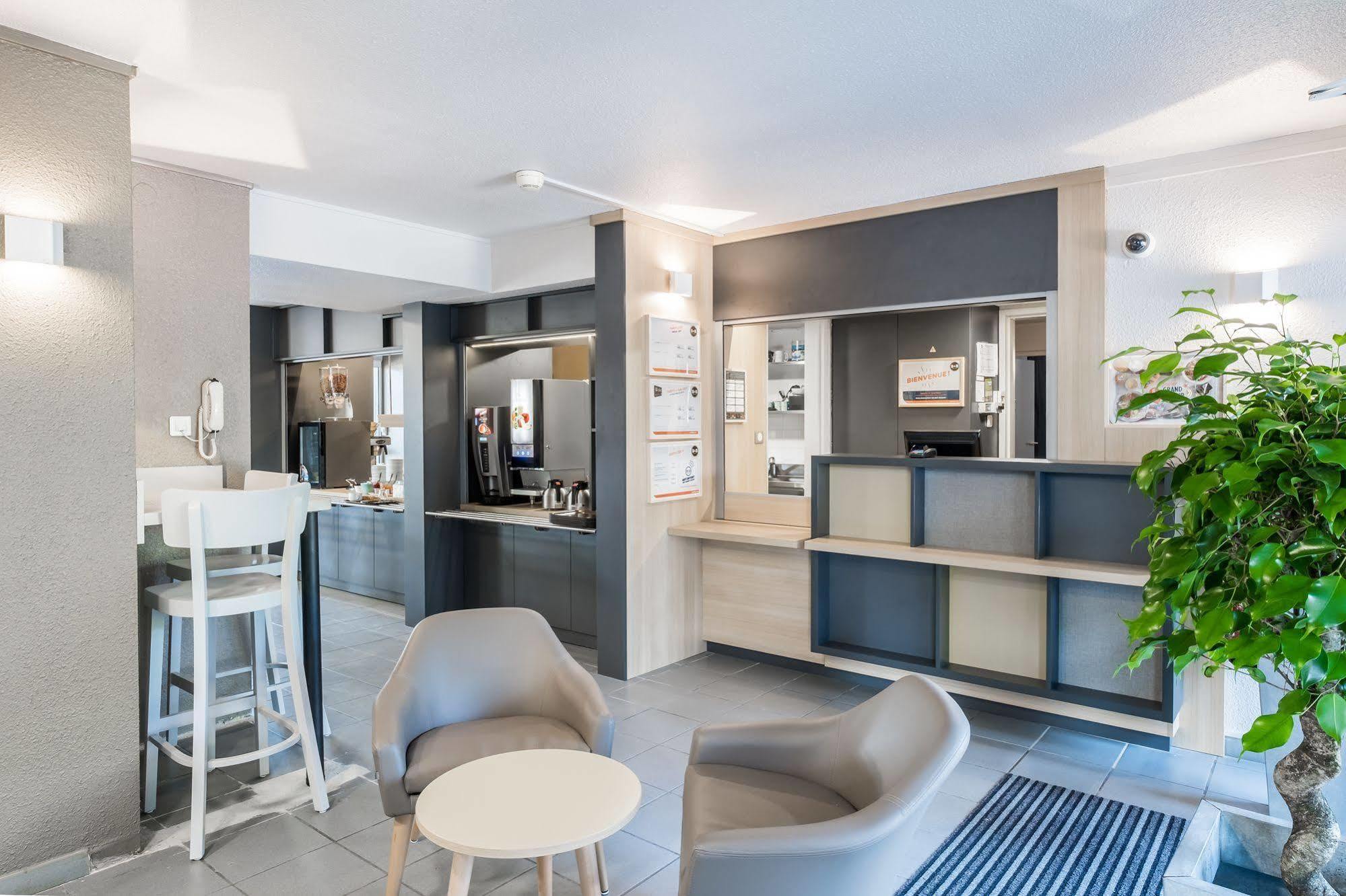 B&B Hotel Lyon St Priest 2* Saint-Priest (Rhone)